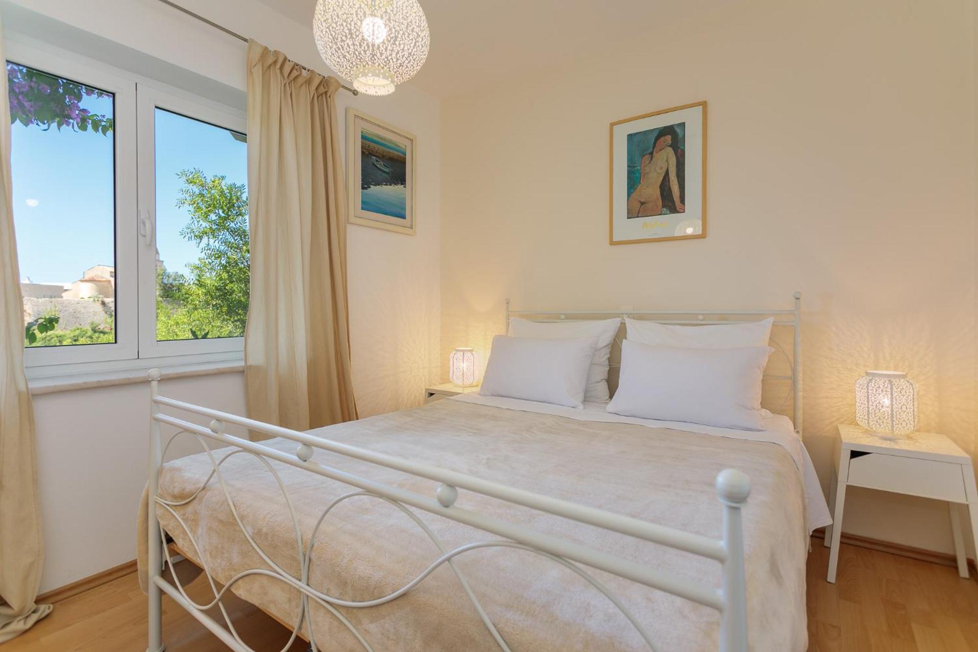 Apartments Delfin Krk Town Luaran gambar