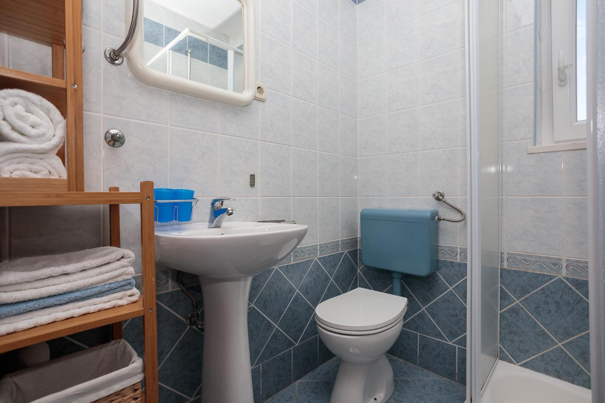 Apartments Delfin Krk Town Bilik gambar